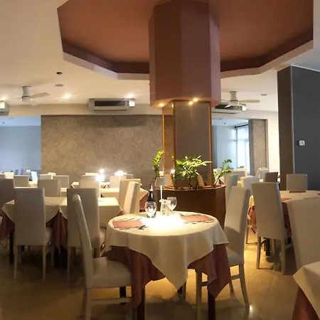 D'annunzio 酒店 利多迪迪耶索洛